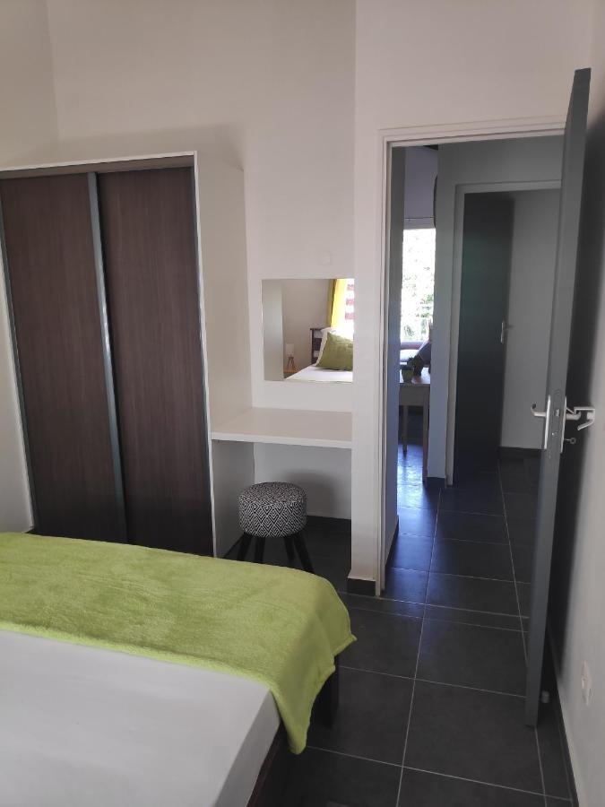 Les Galets Apartment Deshaies Exterior photo